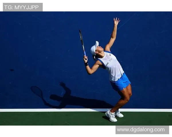 深度对话：杨敏如何在网球世界中追寻梦想与挑战人生