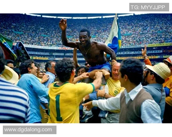 足球明星贝利是足球历史上的传奇人物与全球体育文化的象征